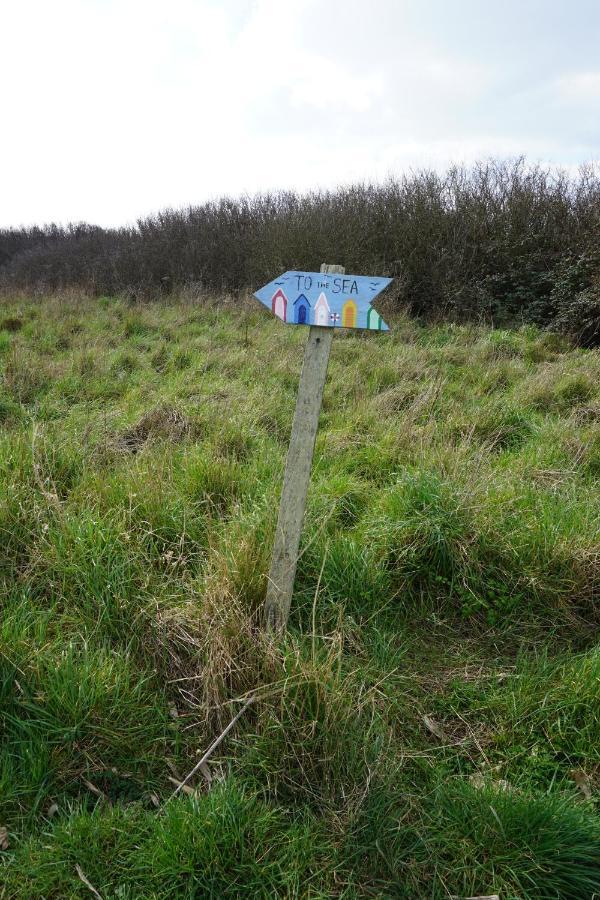 Dotty'S Retreat Milford on Sea Exterior foto