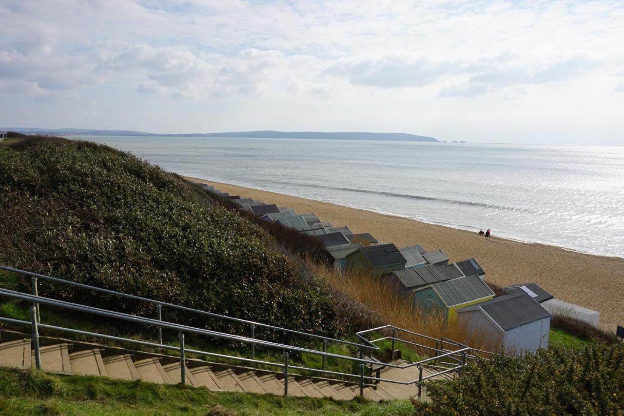 Dotty'S Retreat Milford on Sea Exterior foto