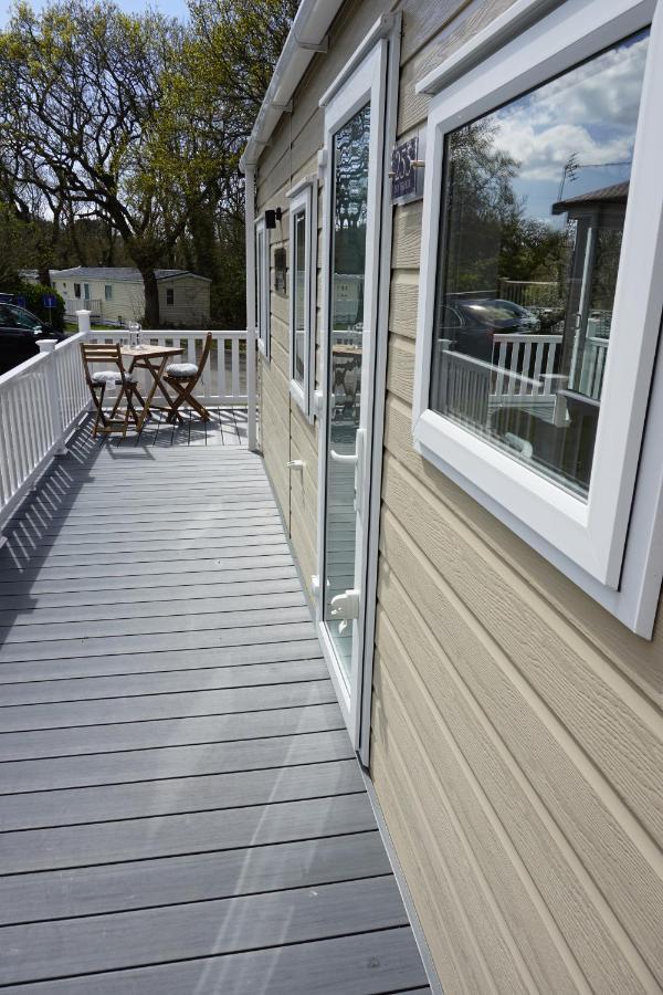 Dotty'S Retreat Milford on Sea Exterior foto